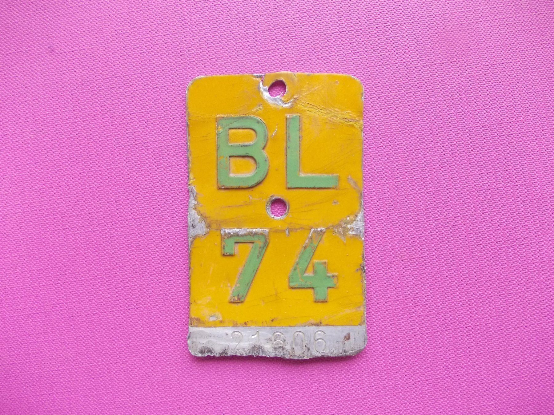 Ecriteaux: Velonummer / Mofanummer / Töfflinummer BL 74 – D'occasion à Gsteigwiler par HORMIGA21
