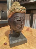 Buddha Figur aus Holz