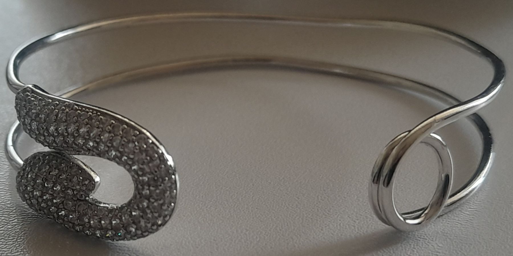 Bracelets: Bracelet en argent 925 – D'occasion à Lausanne par Glam-Luxe 1