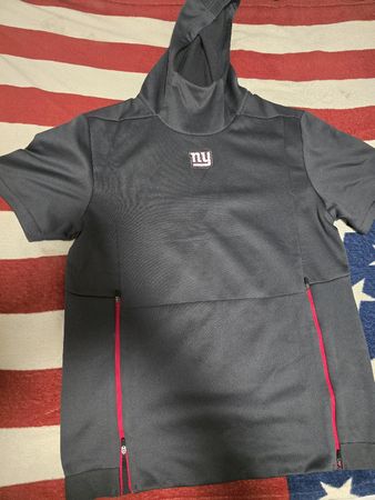 NFL NY Giants T-shirt Nur 1 mal getragen. Grösse S