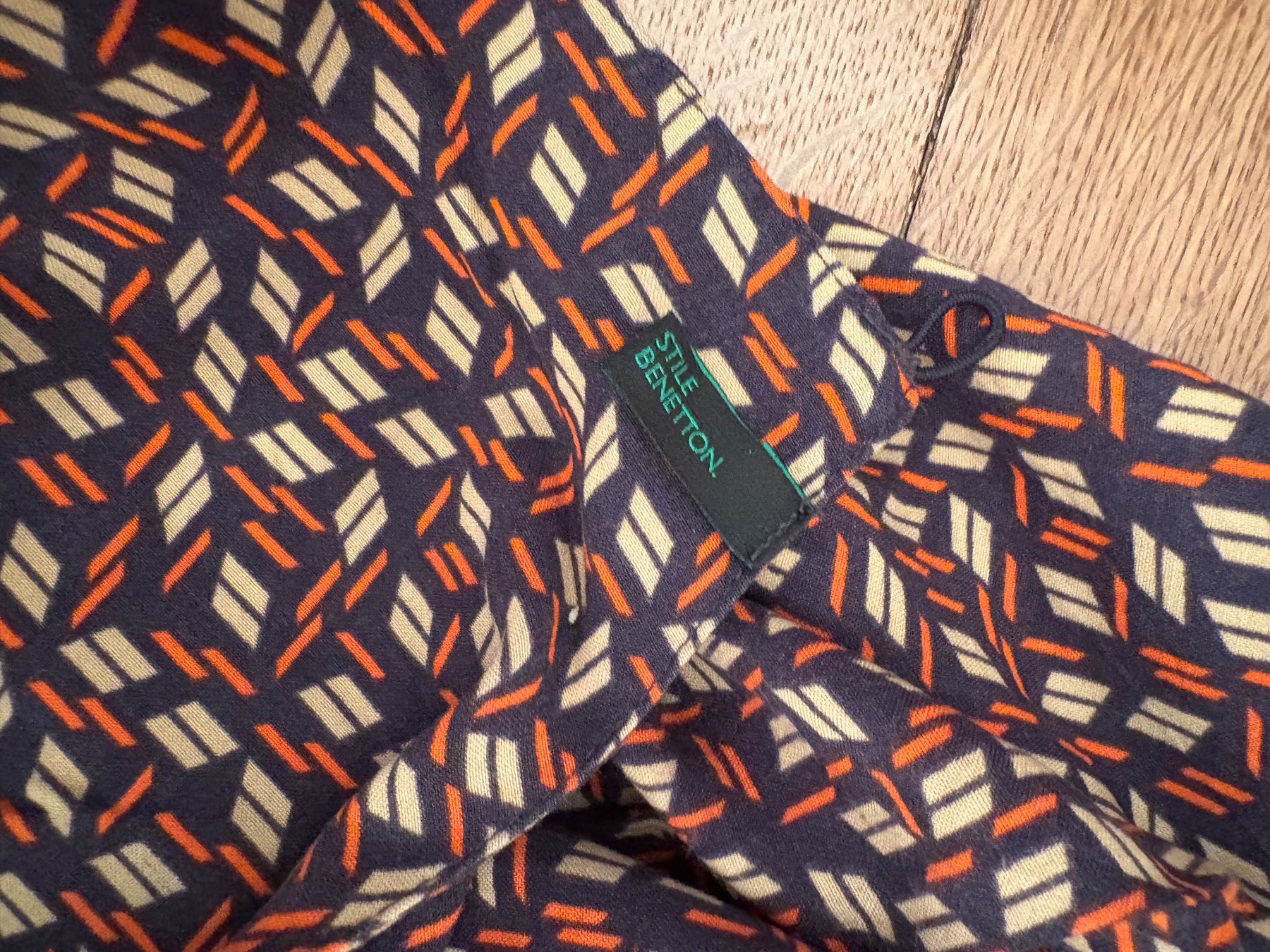 Benetton Kleider: Kleid BENETTON, Grösse M – Gebraucht aus Basel von SAF 2