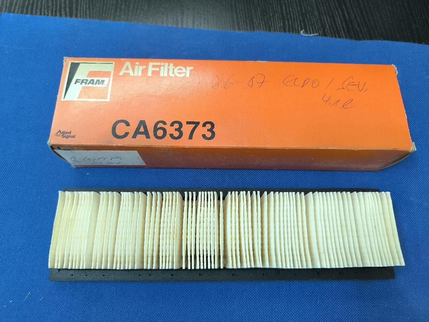 Cadillac Toutes les pièces auto: Fram Luftfilter CA6373 neu Cadillac Eldorado 86-87 – Neuf avec emballage d'origine à Oberwil b. Zug par Gto469 1
