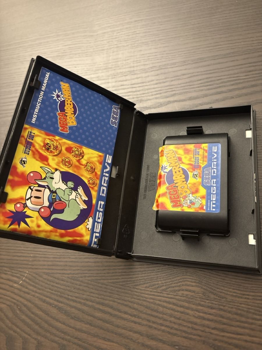 Sega Giochi: Jeu Retro Mega Bomberman Sega Megadrive – Usato da Meyrin venduto da did_bqr5 2
