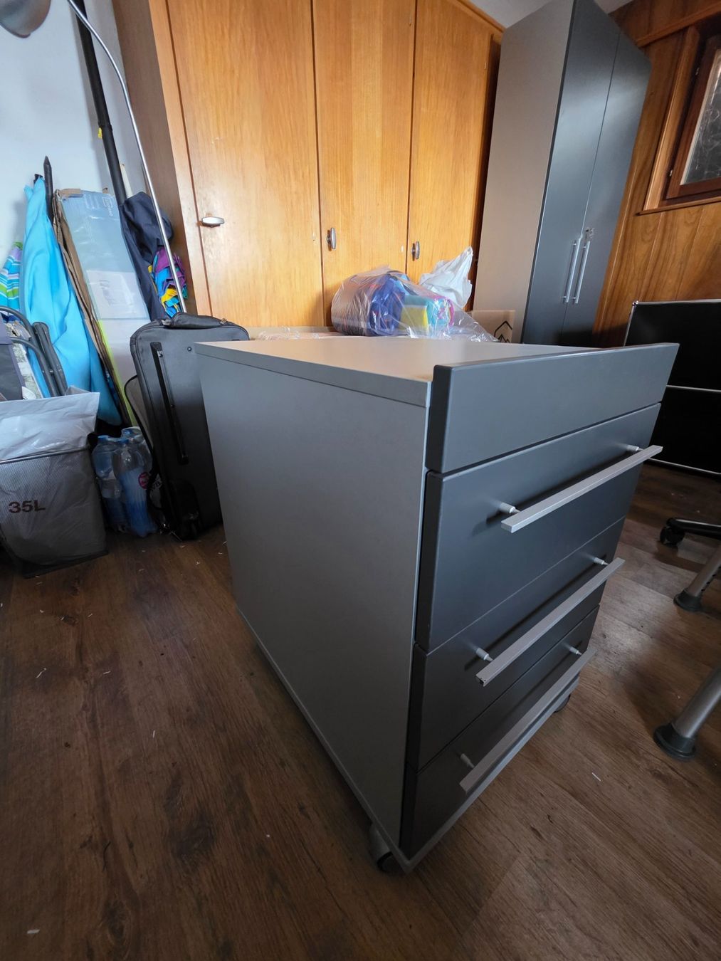 Korpus: Caisson de bureau (01) – Neu (gemäss Beschreibung) aus Basse-Nendaz von Valbroarch 1