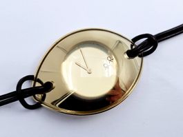 Calvin Klein K33234 Damenuhr Swiss Made