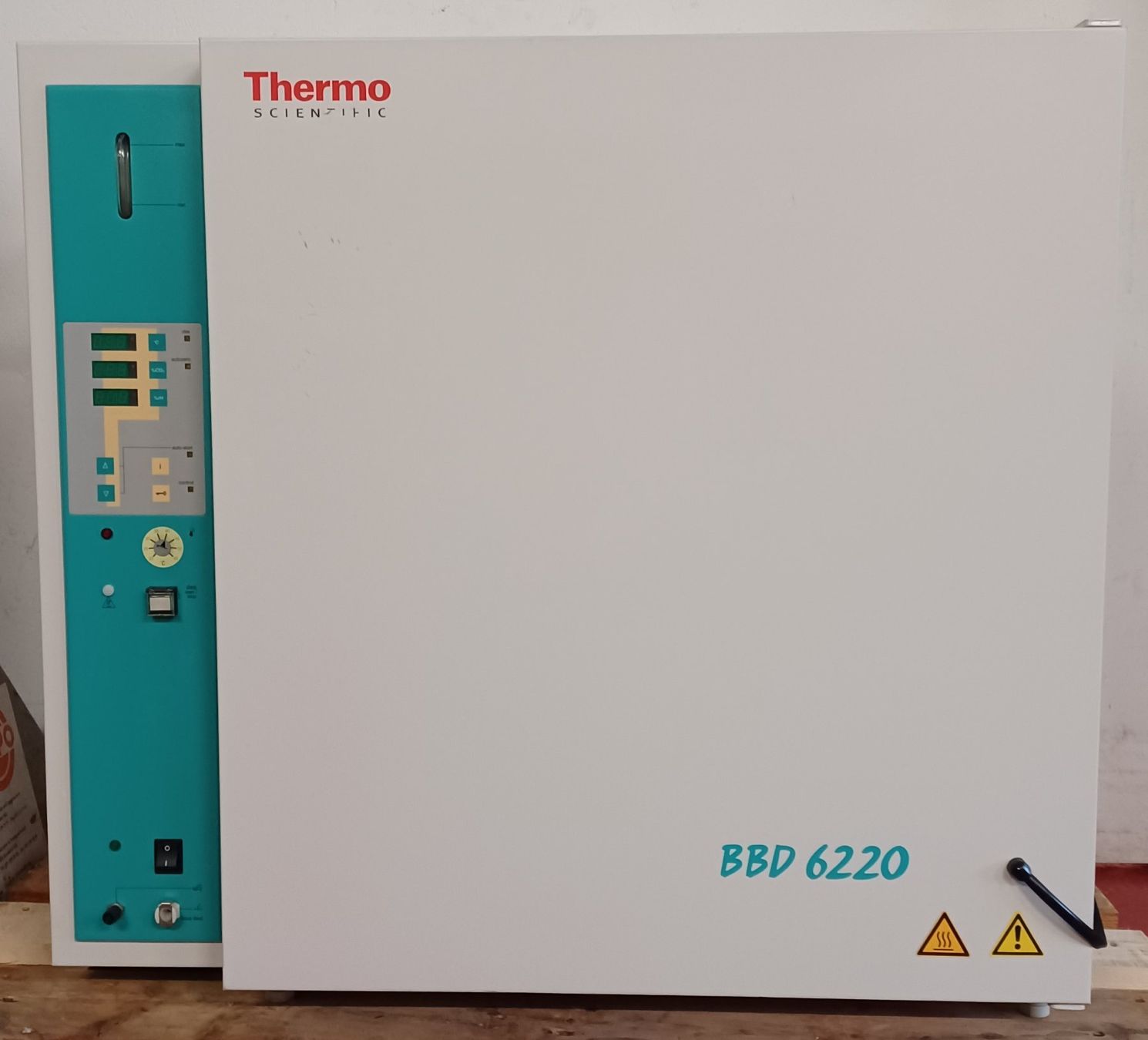 Accessori da laboratorio: Thermo Scientific BBD 6220 CO2 incubator – Usato da Niederdorf venduto da LeptonAG_Labor 2