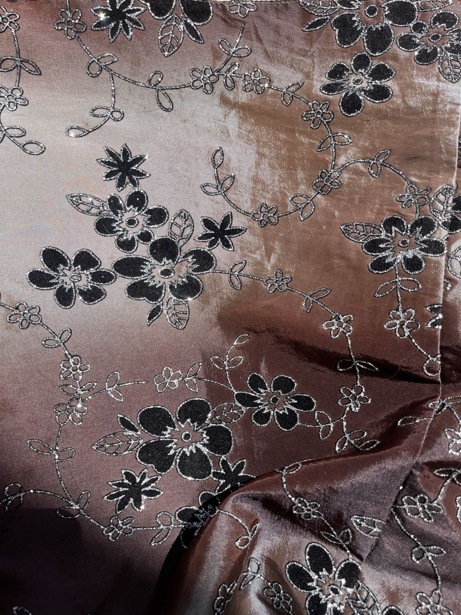 Robes: Ballkleid mit edlem Blumenmuster – D'occasion à Uetikon am See par wol_6bxx 5