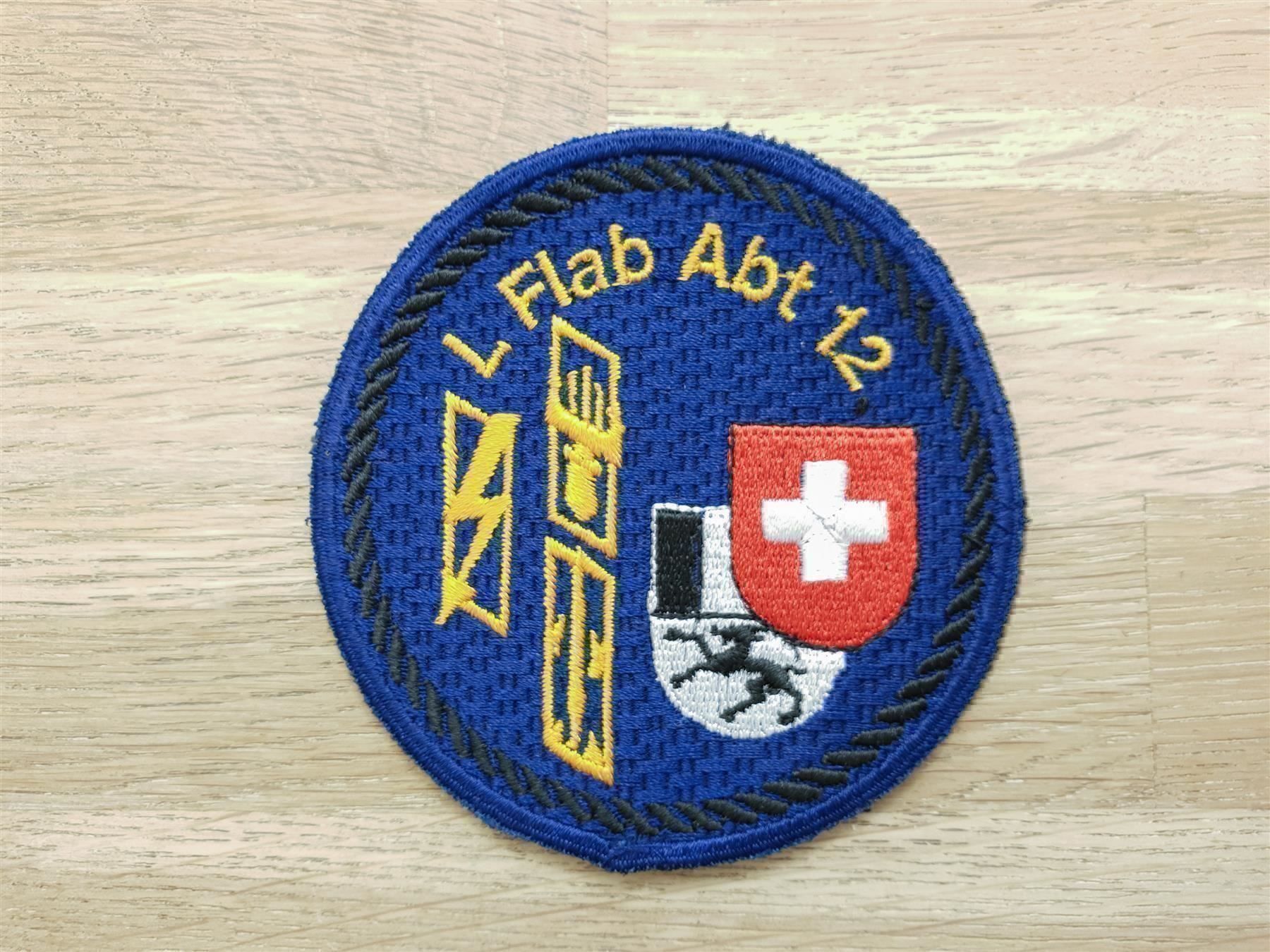 Placchette & Badge: Badge L Flab Abt 12 schwarz – Usato da Erlinsbach venduto da S700
