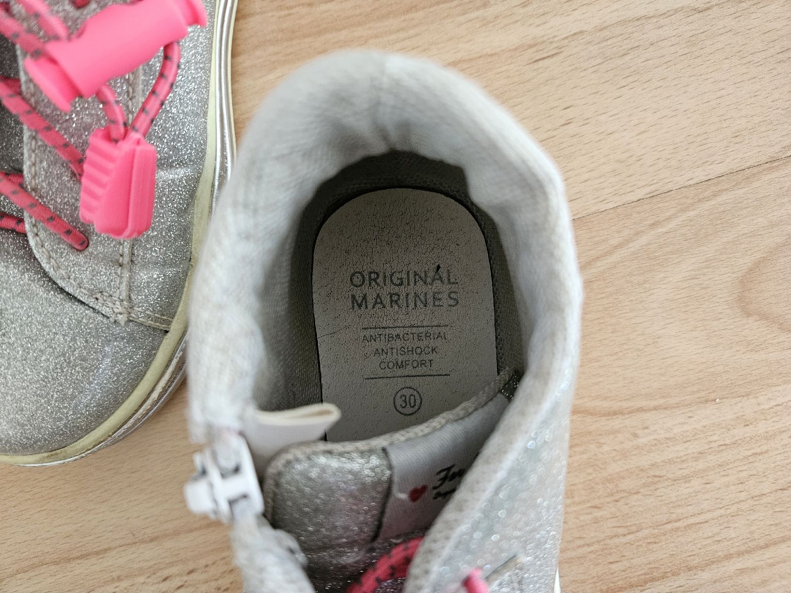 Chaussures filles: Glitzer Halbschuhe Gr. 30 – D'occasion à Zürich par Kris8050 2