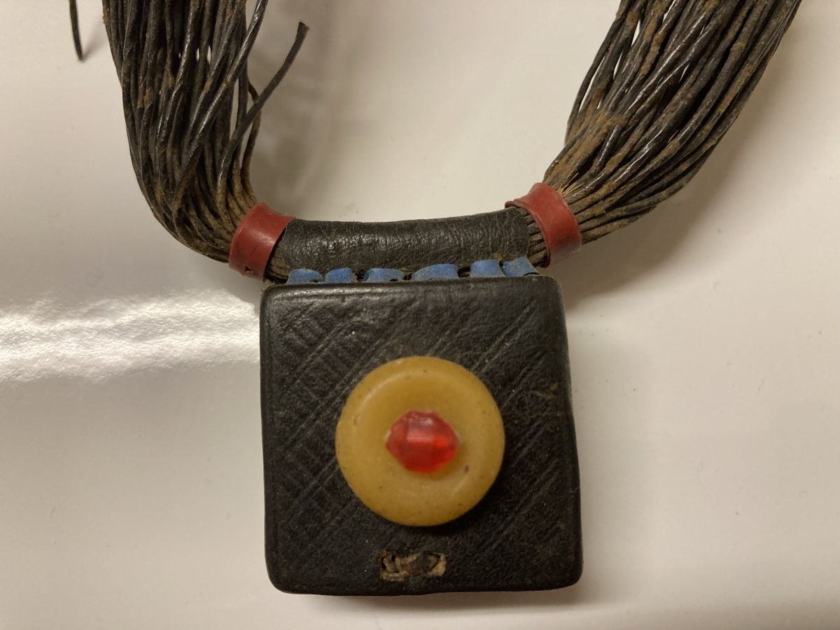 Catenine: Lederkette aus Mali – Usato da Bolligen venduto da abara1