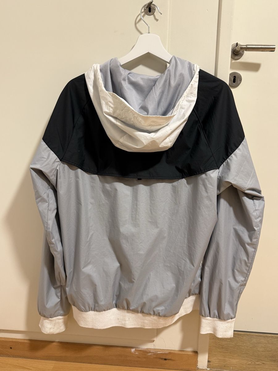 Nike Vestes: Nike Windbreaker – D'occasion à Lenzburg par and_5pq2 1