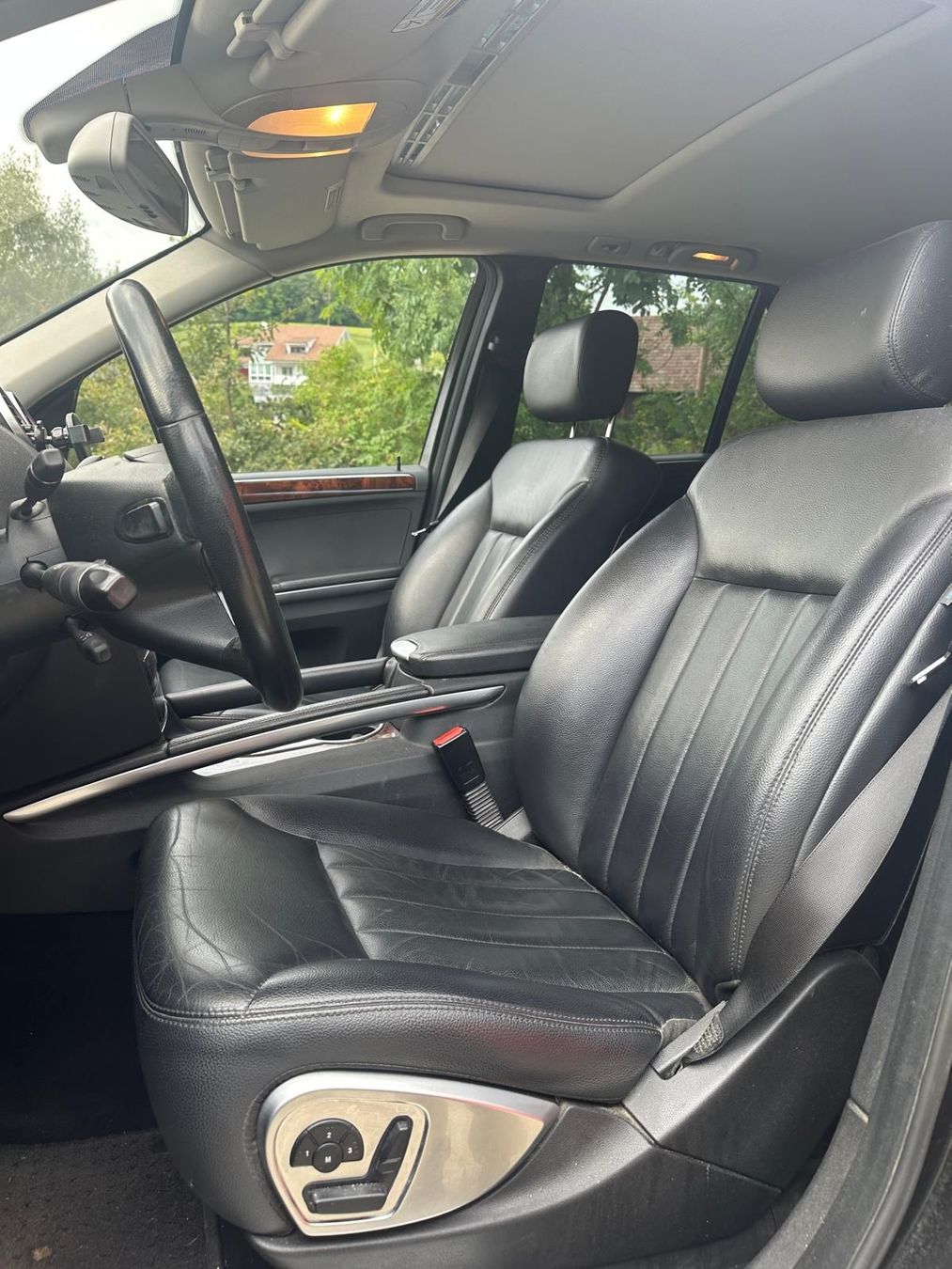 Mercedes-Benz Automobili: Mercedes-Benz ML500 – Usato da Büttenhardt venduto da Cardman 6