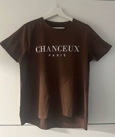 NEU! T-SHIRT Braun. Gr. 40/42
