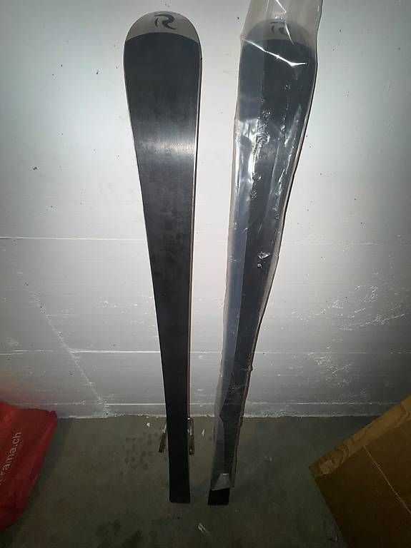 Skis: Ski – Gebraucht aus Luzern von bed_w67n 4