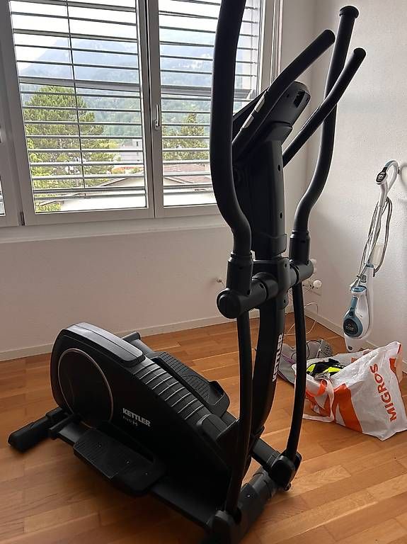 Vélos d'appartement: Kettler Hometrainer  – D'occasion à Sevelen par Hockey2026 2
