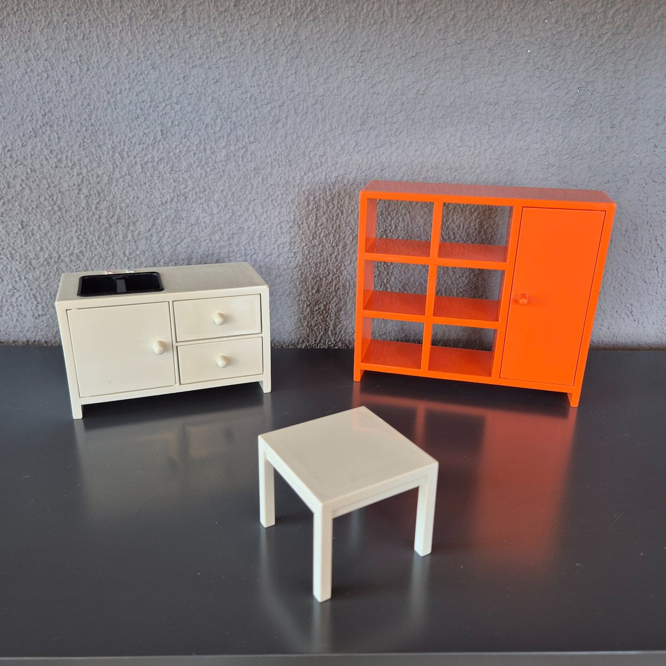 Figuren: Ikea Huset Mini Deco Möbel Set, Wohnen 3 Teile – Gebraucht aus Nottwil von Wondewa-Shop 6