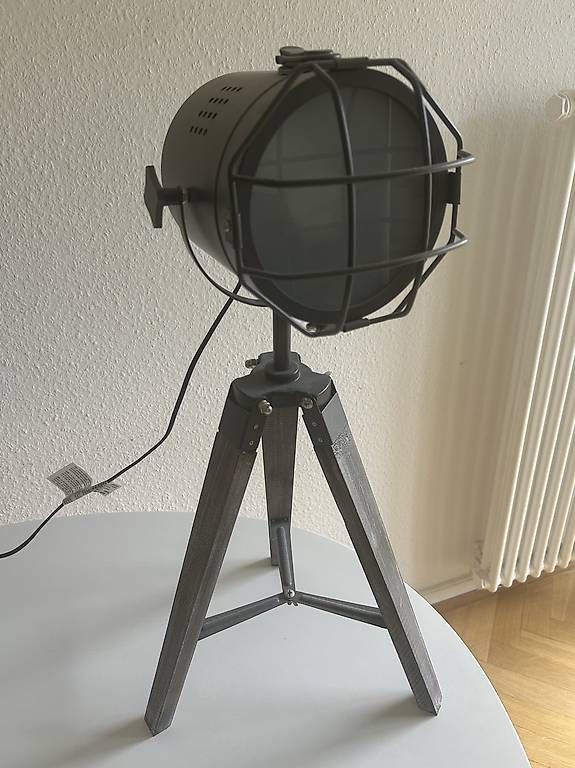 Lampade: Vintage studio spotlight – Usato da Basel venduto da val_h2tc