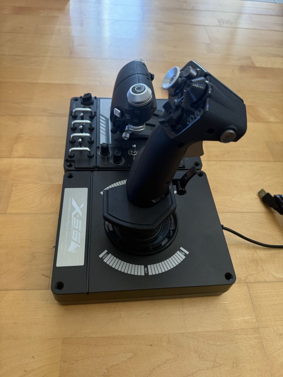 Logitech Manettes: Logitech X56 Hotas – Neuf (Voir description) à Altstätten SG par jas_s9fk 1