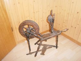 antikes Spinnrad