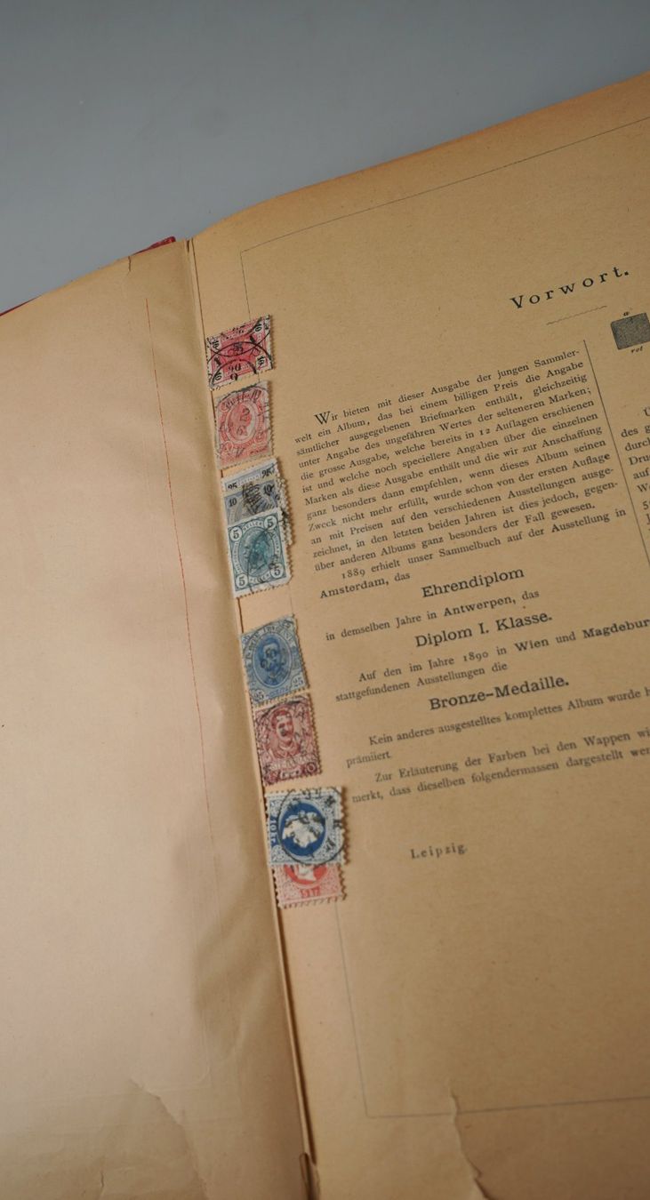 Albums: Briefmarken Sammelbuch – D'occasion à Volketswil par brockipfannenstil 6