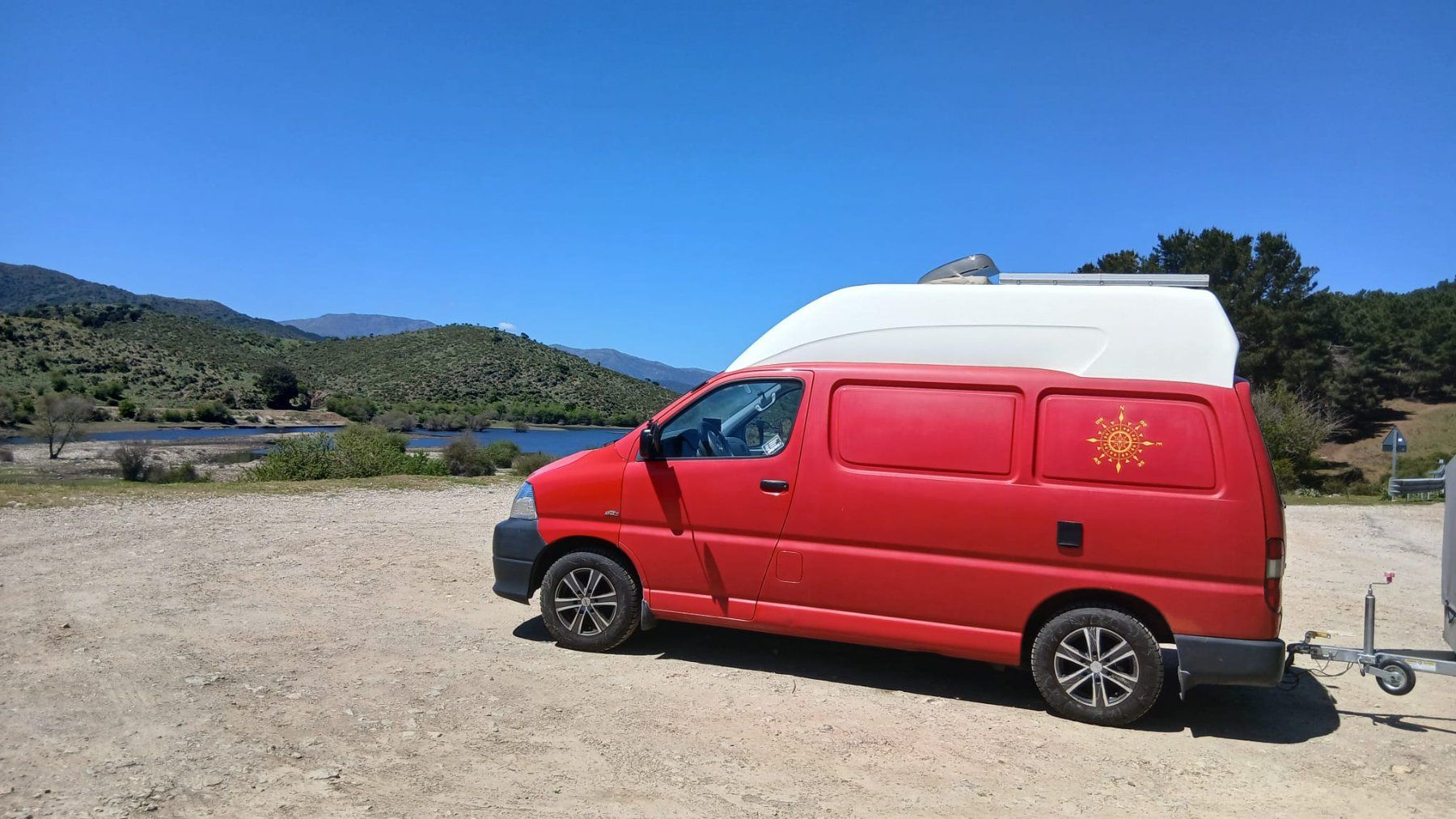 Toyota Veicoli da campeggio: Toyota Hiace D-4D – Usato da Seelisberg venduto da ger_kk2s 1
