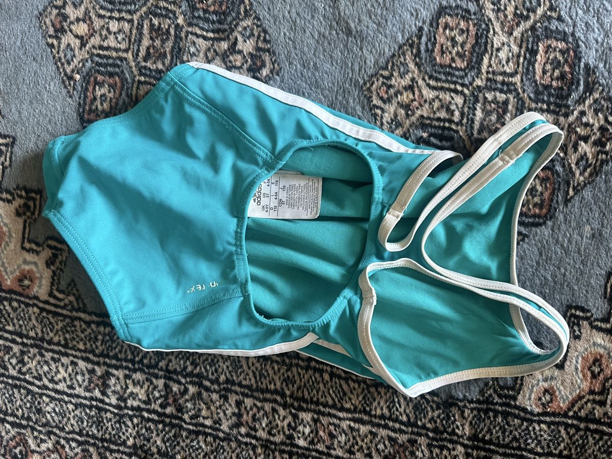 Adidas Maillots de bain: Adidas Badehose 110 – D'occasion à Uster par bek_v2ct 1