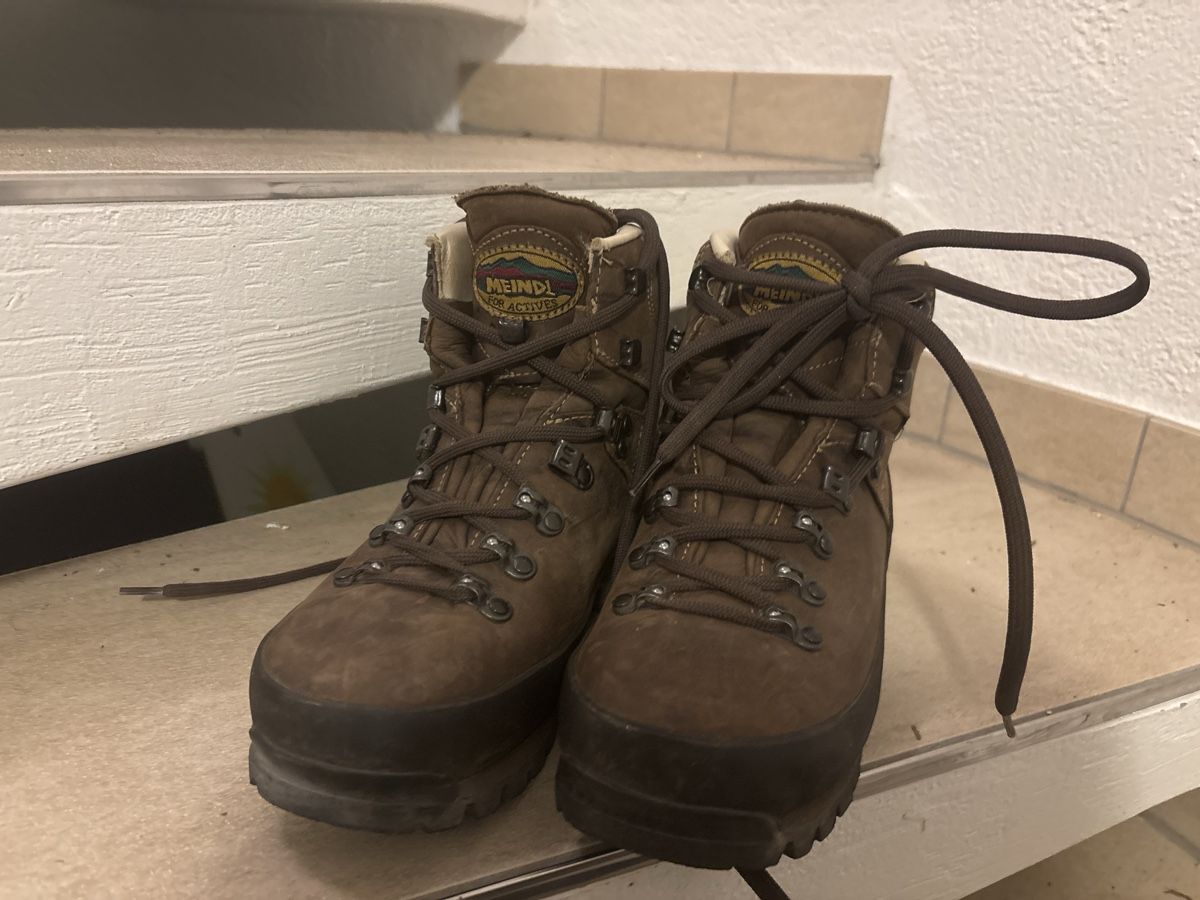 Meindl Chaussures femmes: Meindelwanderschuh Gr38 – D'occasion à Wil ZH par Pfisti87