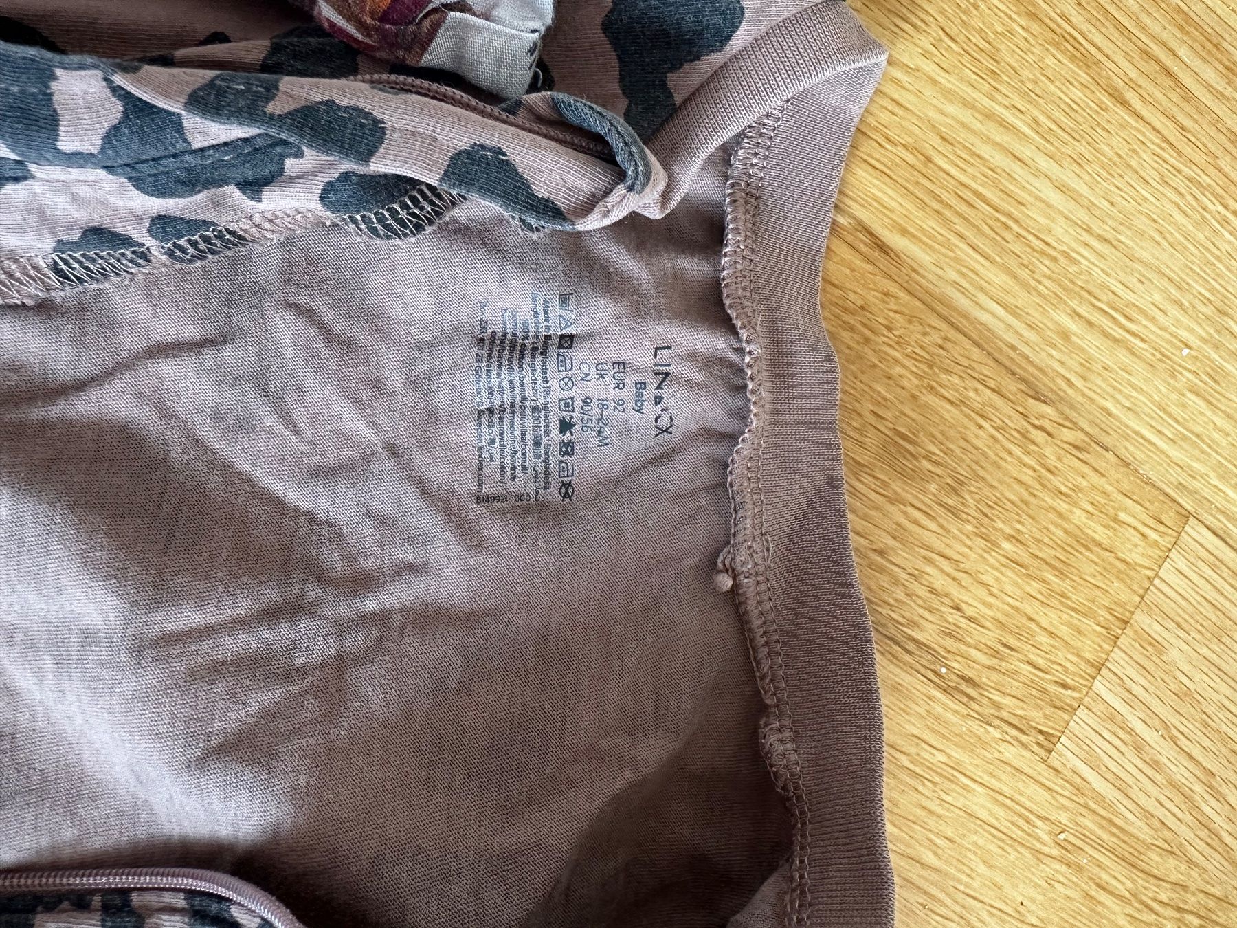 Pagliaccetti: 2 Stück Baker & Lindex Sommeroverall – Usato da Dürrenroth venduto da tvy_bh56 2