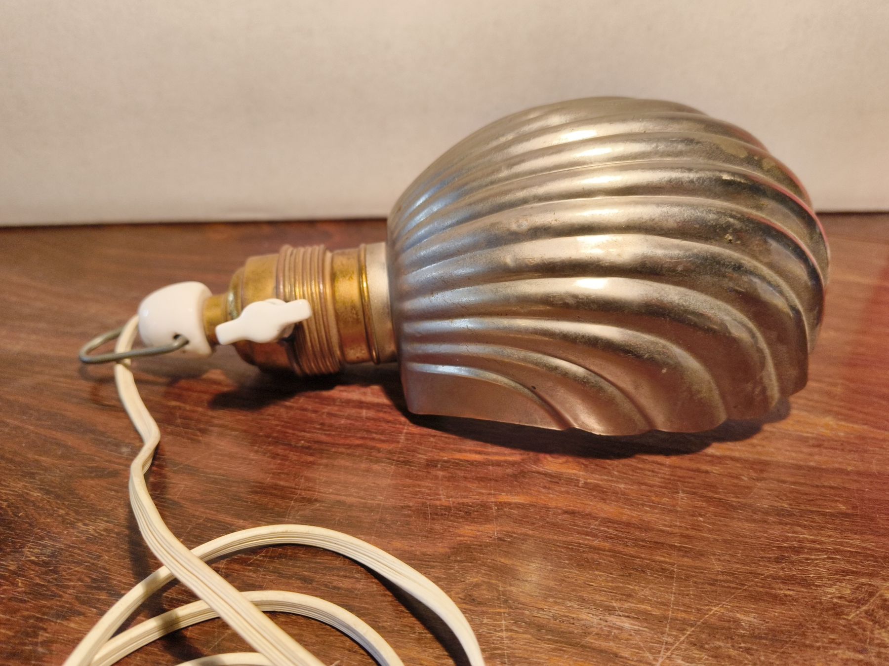 Lampade: Muschelllampe Art Deco – Usato da stettlen venduto da VintageBern_ch