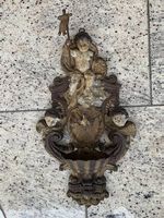 Altes wunderschönes Weihwasser Becken