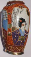 JAPANISCHE-VASE,--SATSUMA-TECHNIK, SEHR SCHÖN, 12,5 CM