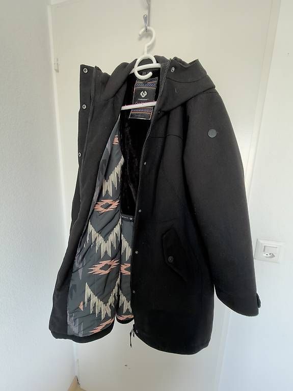 Cappotti: Winterjacke – Usato da Urtenen-Schönbühl venduto da reg_yn2f 1