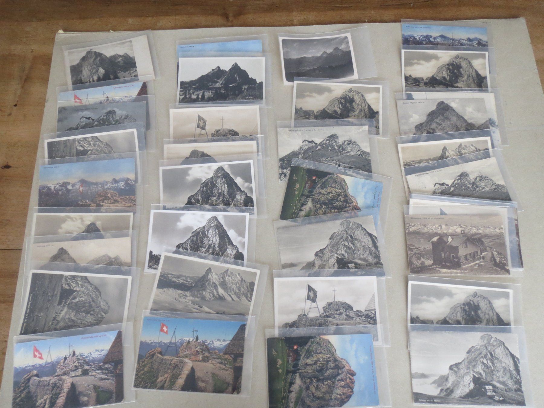Cartoline postali: Mythen - 125 alte Ansichtskarten – Usato da Tagelswangen venduto da Miski 1
