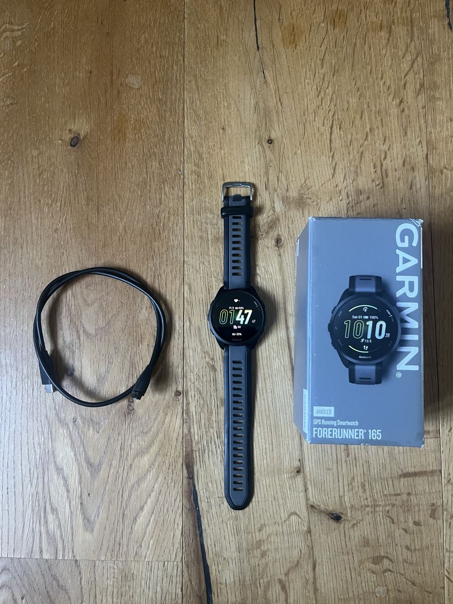 Garmin Smartwatch: Garmin Forerunner 165 GPS Smartwatch mit Beleg – D'occasion à Gampelen par joe_wr75