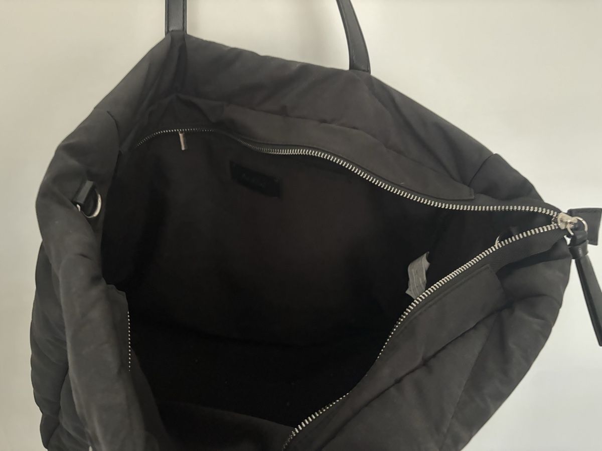 Borse: Schwarze Tragtasche  – Usato da Hunzenschwil venduto da ede_h8tt 2