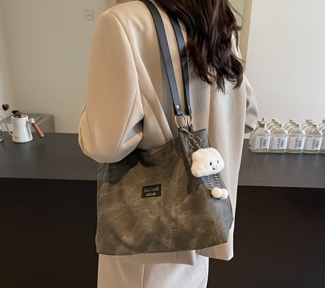 Sacs femmes: Tasche  – D'occasion à Egerkingen par Toengi01 1