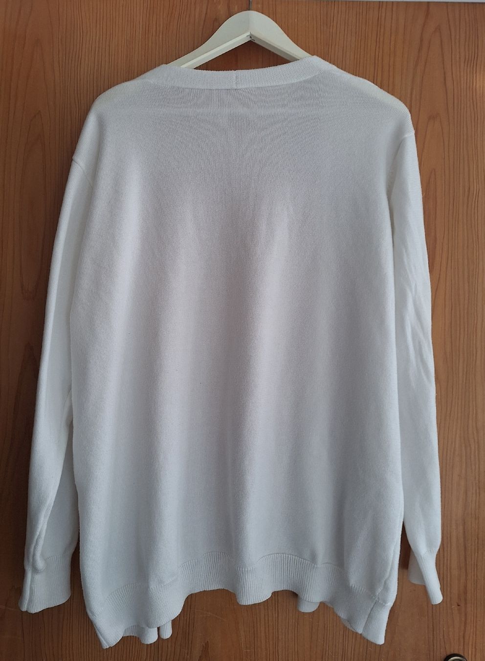 Vestes: Strickjacke weiss – D'occasion à schluein par ciara011 1