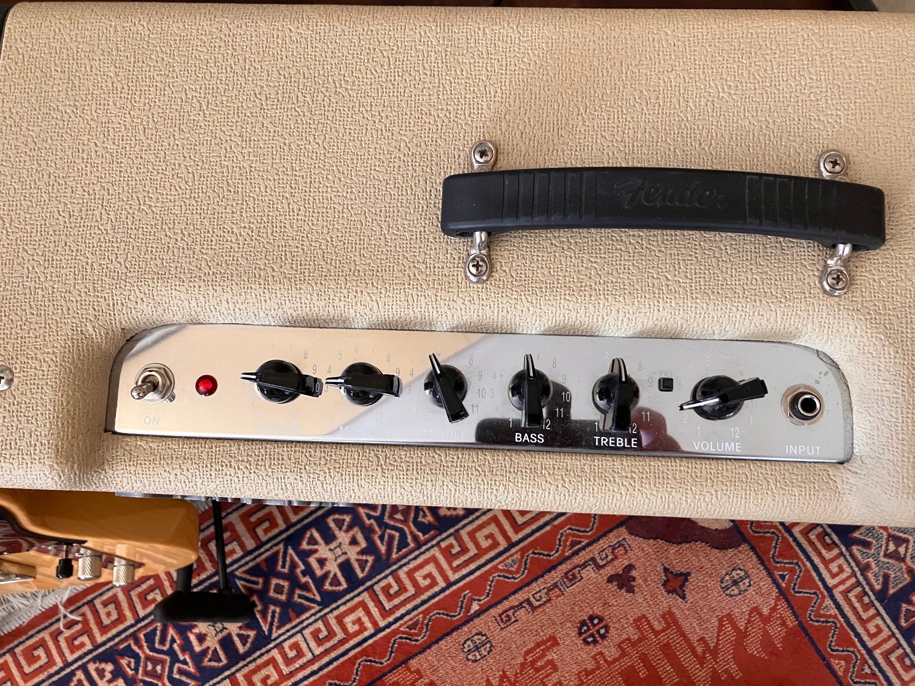 Fender Verstärker: Fender Duo Tone Verstärker – Gebraucht aus Zofingen von bjmusic 1