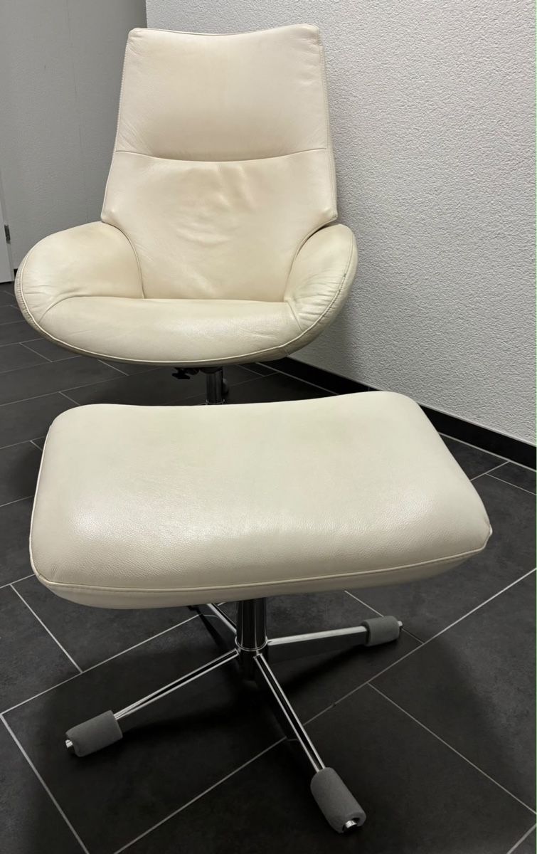 Pfister Sessel: Sessel Lotus, Leder, weiss – Gebraucht aus Münchenbuchsee von jobowa