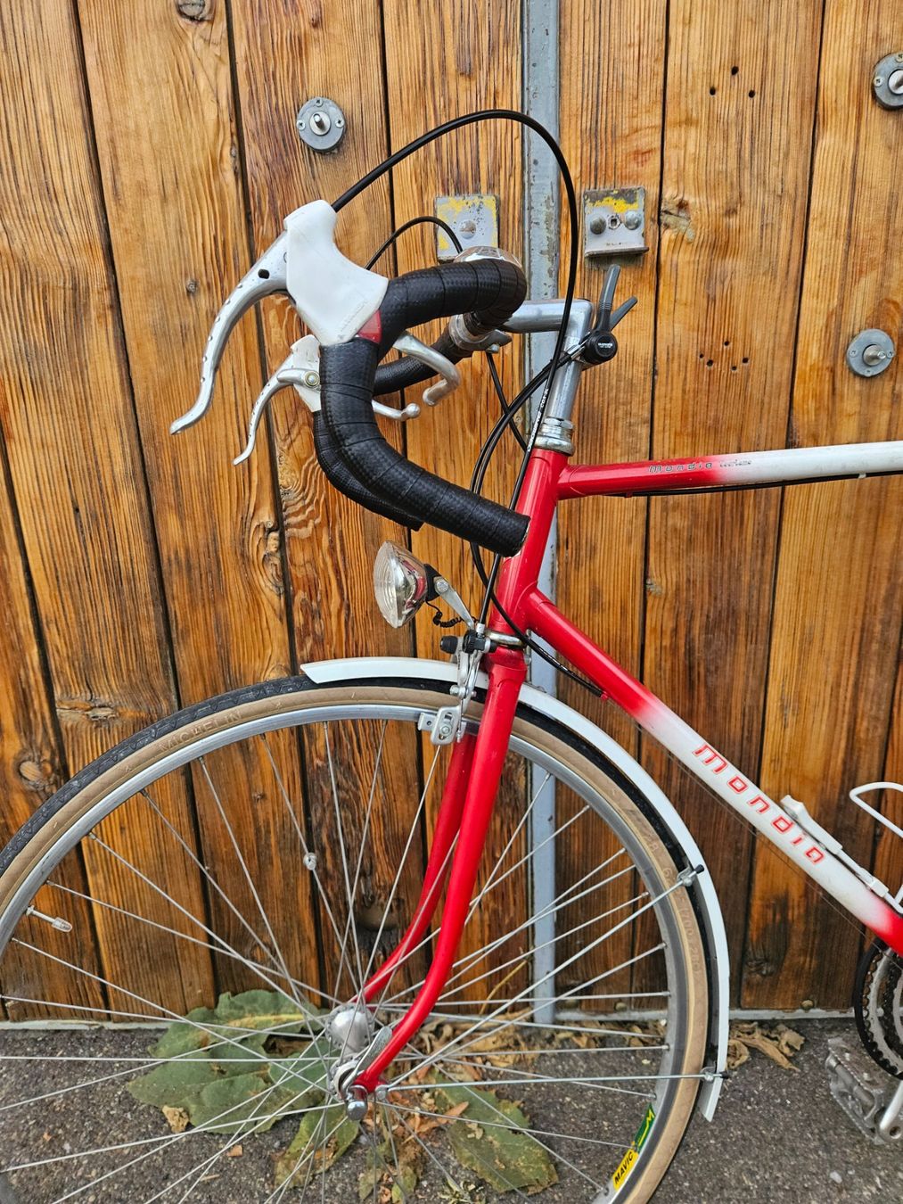 Mondia Biciclette: Vintage Rennvelo Mondia Citybike – Usato da Winterthur venduto da Dsc3 2