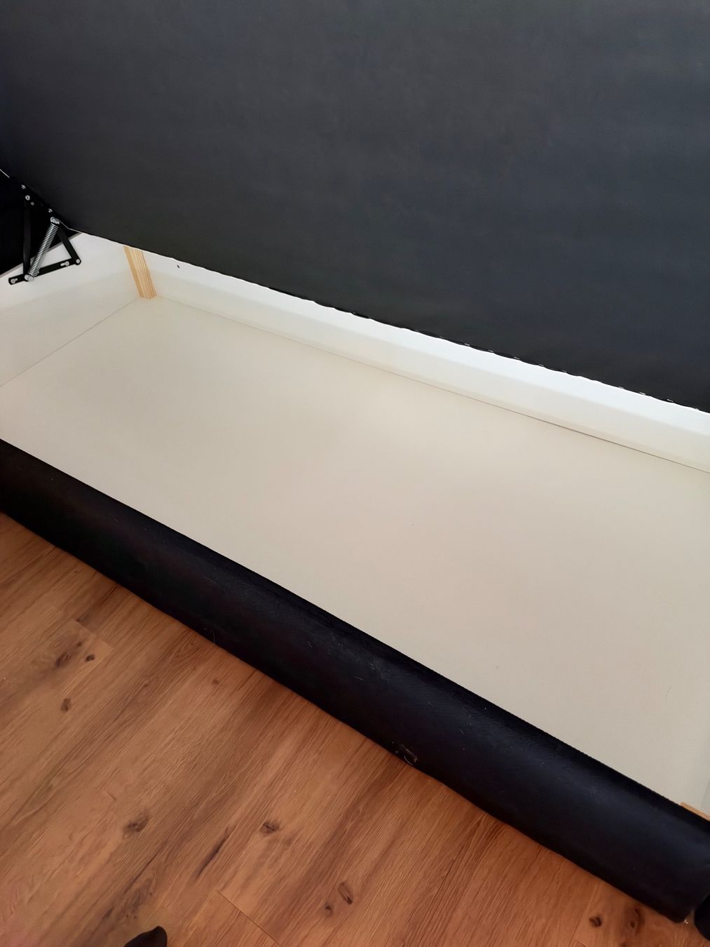 Betten: Schönes Boxspringbett gratis abzugeben – Gebraucht aus Schlierbach von bor_fwb5 2