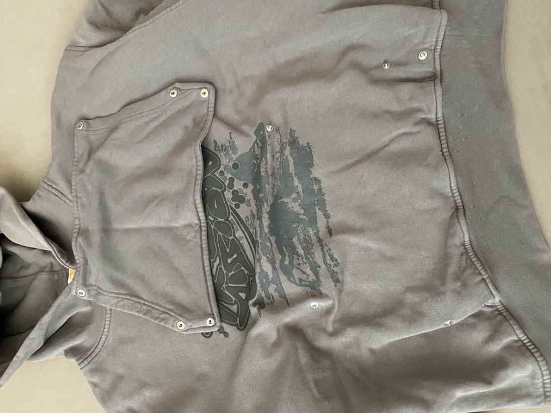 Trendt Vision Maglioni & Felpe: TRENDT VISION Hoodie reversible L – Usato da Flawil venduto da Jeannot13 2