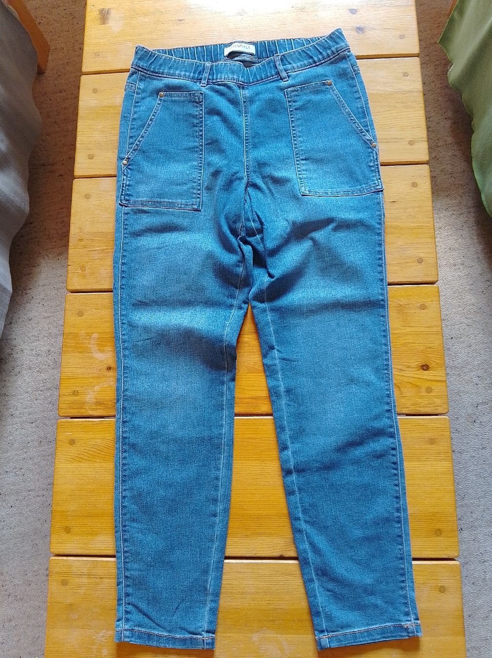 Jeans: Jeans Grösse 40 NEU – Nuovo e nell'imballaggio originale da Rigi Kaltbad venduto da san_rxc2