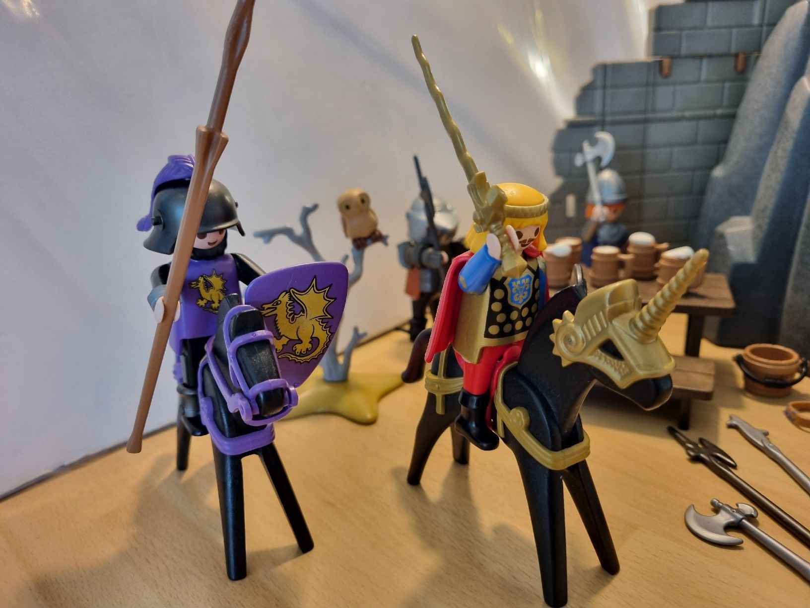 Playmobil Spielzeuge: Playmobil Drachen Turm Ritter – Gebraucht aus Bätterkinden von  1