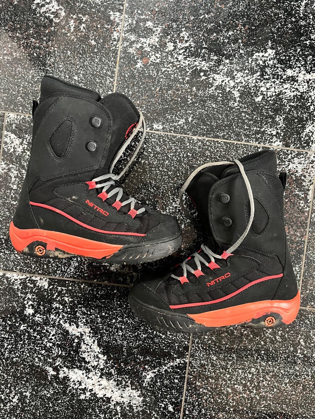 Snowboard Nitro Herrenschuhe: Snowboard schuhe 27.5 (40/41) – Gebraucht aus Uster von r_mendes 5