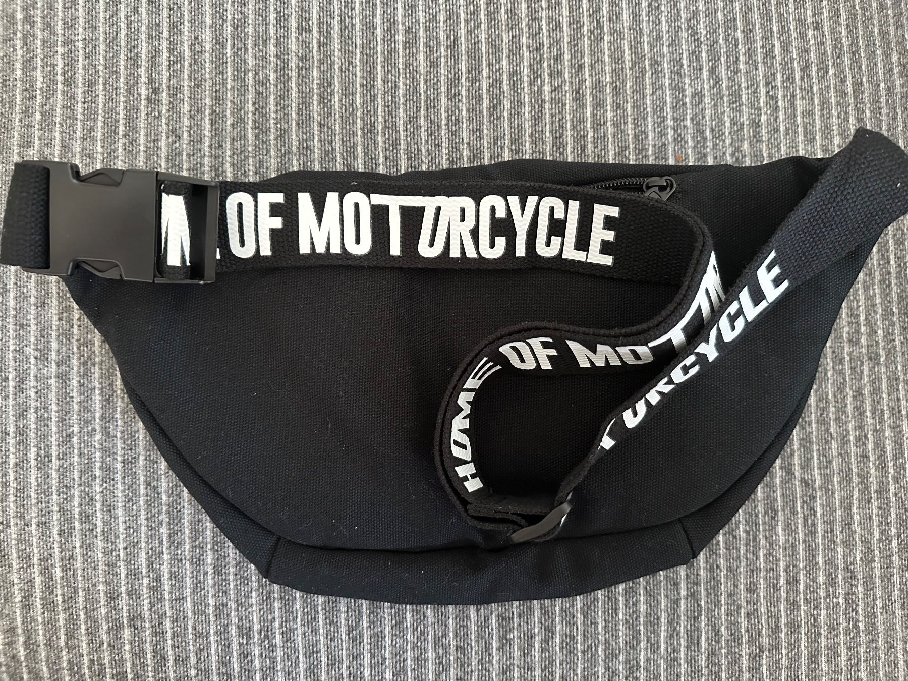 Honda Borse: Motorrad-Bauchtasche von Honda – Nuovo (secondo la descrizione) da Dierikon venduto da Butcherboy 2