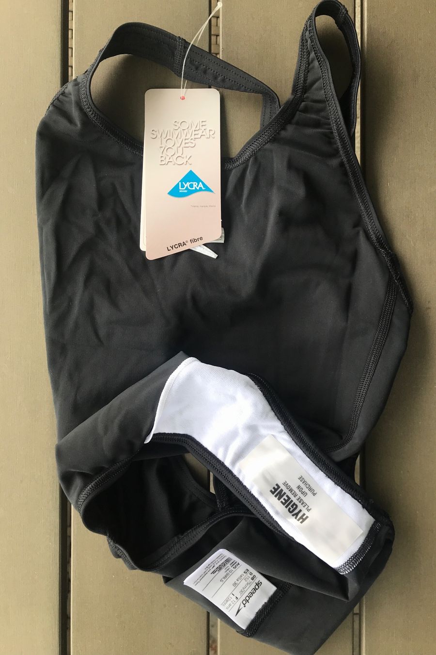 Speedo Costumi da bagno & Bikini: Badekleid Speedo Endurance, Gr. 152, schwarz – Nuovo e nell'imballaggio originale da Ebnat-Kappel venduto da Molton 5
