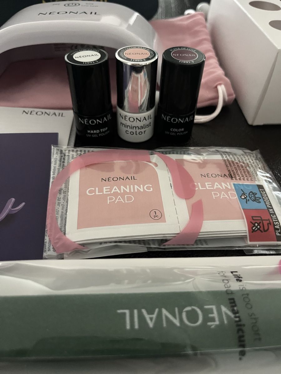 Unghie finte: NEONAIL UV Nagellack Set mit Lampe – Usato da Winterthur venduto da smt_b7c7 1