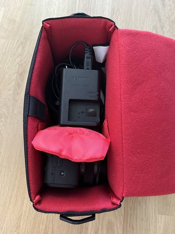 Kamera: Canon EOS M50  – Gebraucht aus Uster von hanna99 3