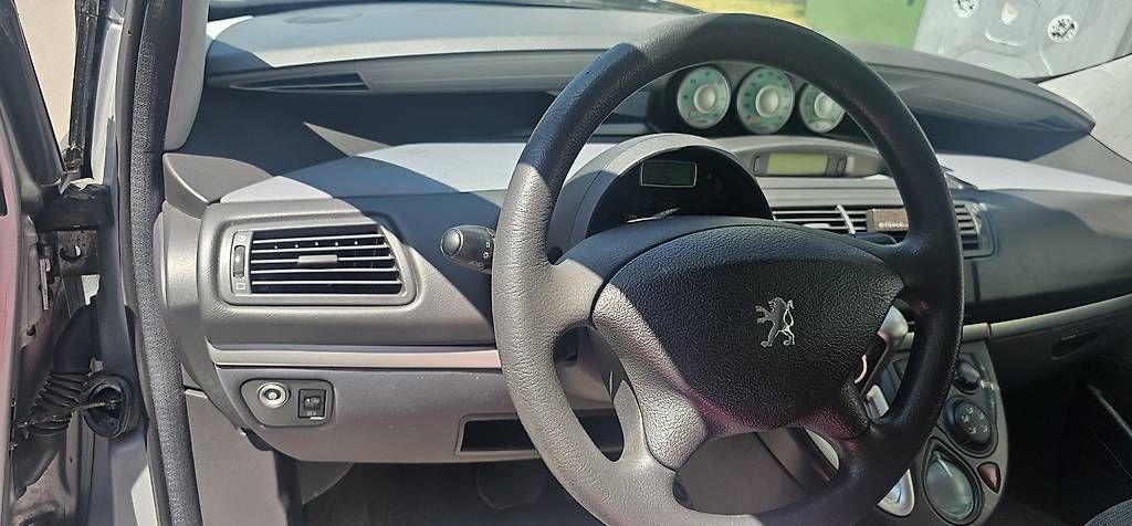 Peugeot Autos: PEUGEOT 807 2.0 HDi ST. – Gebraucht aus Bern von oks_2td5 6